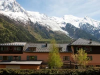 La ChaumiГЁre Mountain Lodge