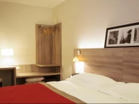 Kyriad Paris Est - Bois de Vincennes