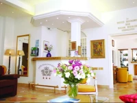 Hotel Royal Bon Repos