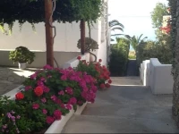 Evaggelia Studios & Apartments