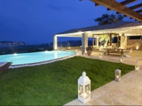 Luxury Villa Piedra