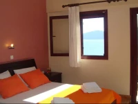 Mikros Gialos Apartments