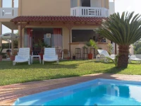 Elena Rooms & Apartments