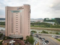 Best Western Niagara Hotel 4*