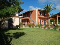 Seafront Apartments 1*