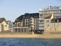 Escale Oceania Saint Malo 3*