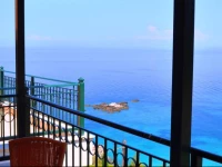 Mari-Christi Apartments