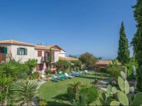 Porta del mar Beach Resort