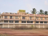 Ocean Crest Hotel