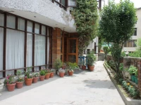 Hotel Imperial Lake View 2*