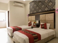 OYO Premium Nagpur C A Road