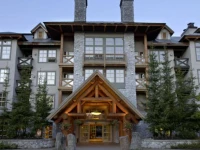 Coast Blackcomb Suites at Whistler 3*