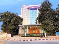 AMS Raj Palace Sundar 3*