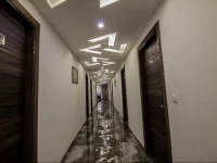 OYO Rooms High Court SG Highway