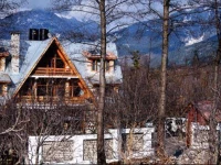 Orchard House by Aamod 2*