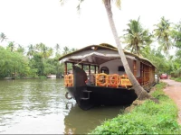 Backwater Retreat House Boats