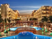 Hawaii Riviera Resort & Aqua Park  5*