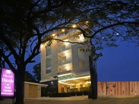 Hotel Dazzle 3*