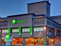 Holiday Inn Calgary Airport Hotel 3*