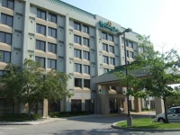 Holiday Inn Toronto Mississauga Hotel 3*