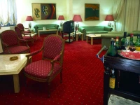 Clarion Suites 4*