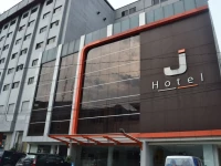 J Hotel Medan 4*