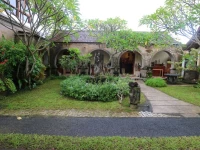 Oka Kartini Bungalows