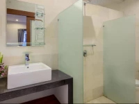 Echo Beach Townhouses 4*