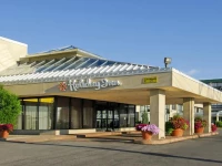 Holiday Inn Toronto Airport East Hotel 3*