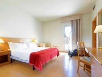 Tryp Porto Centro 3*