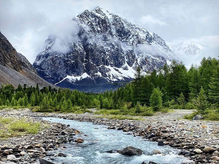 Тур на ледник Актру