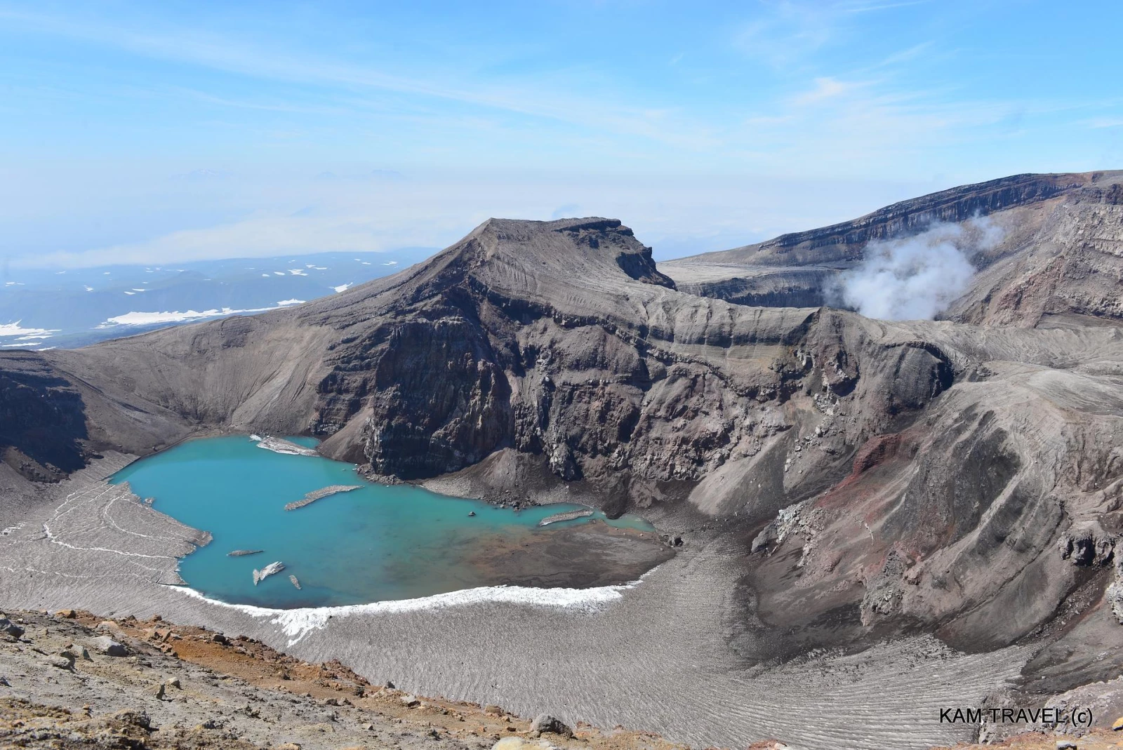 Восхождение на вулкан Горелый