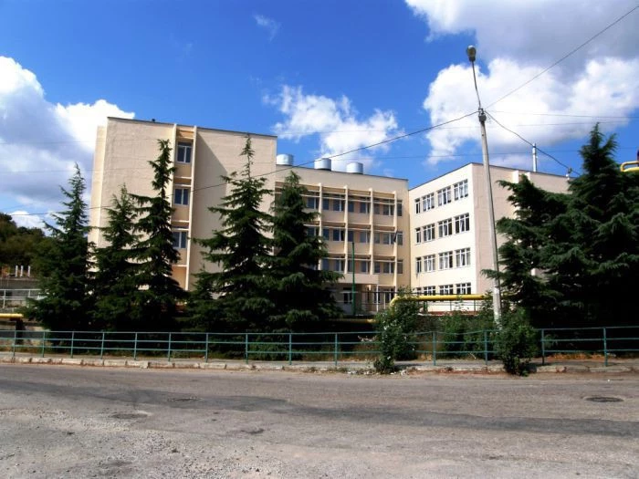 Малый Маяк (Биюк-Ламбат)