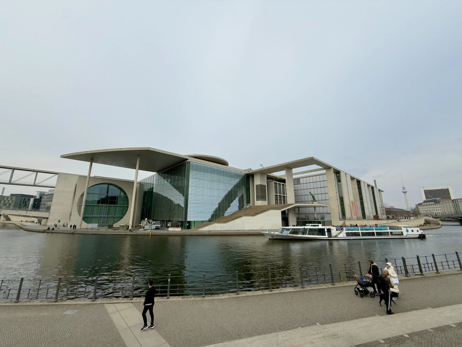 Библиотека Бундестага Германии