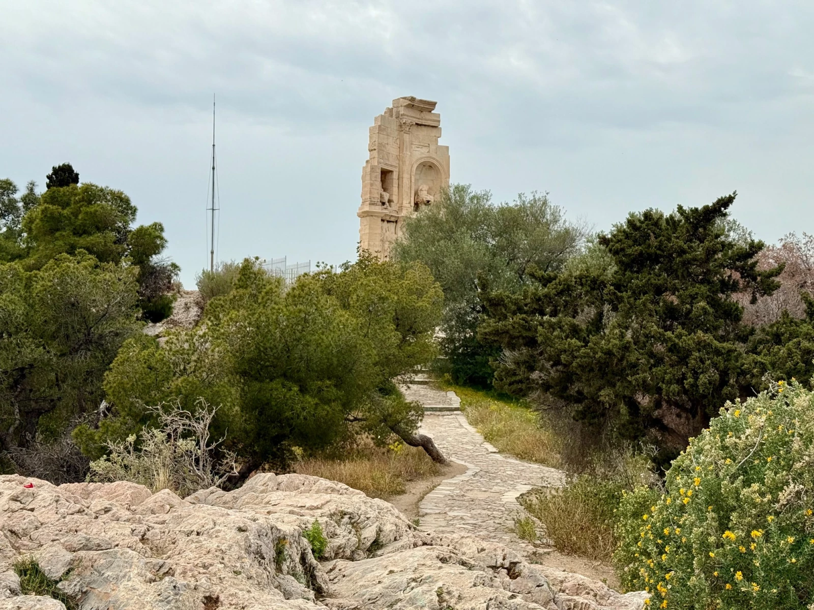 Памятник Филопаппу