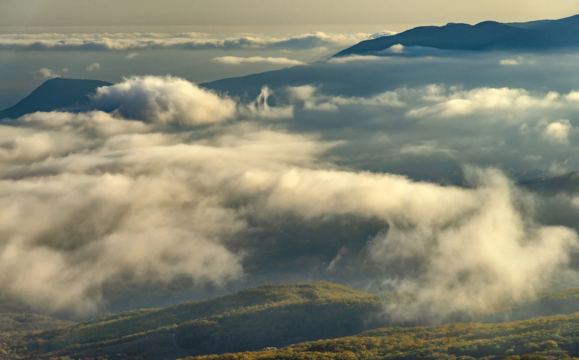 Алуштинский горсовет (Большая Алушта)