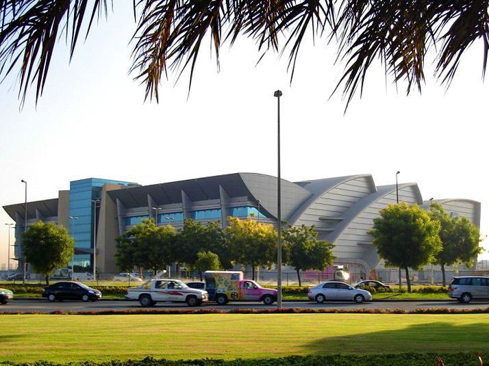 Фризоны дубая. Сэз оаэ. Dafza дубай. Фризона дубай. Аэропорт дубай.