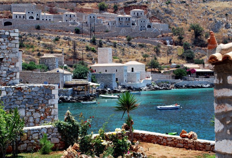 Лимени, Греция